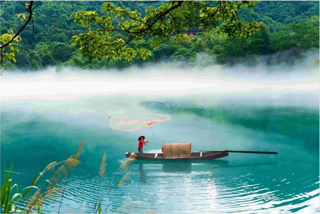西九龍往返》【皇牌郴州】莽山五指峰┃東江湖┃高椅嶺┃飛天山遊船莽山